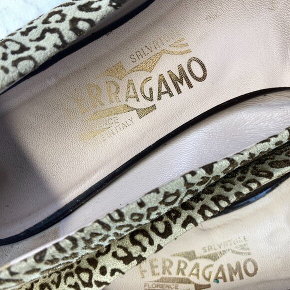 Salvatore Ferragamo Animal Print Suede Size 7 B.Preppy,Flat,Casual - Picture 9 of 15